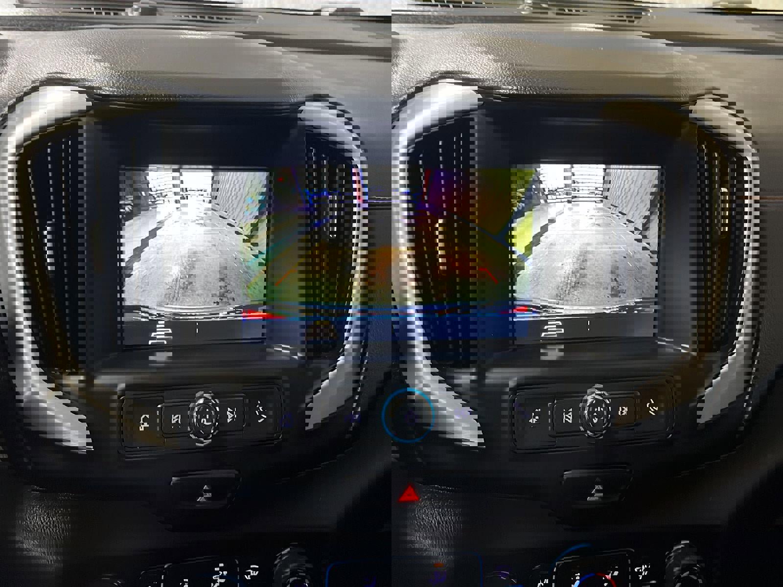 Used 2019 GMC Terrain SLE image 21