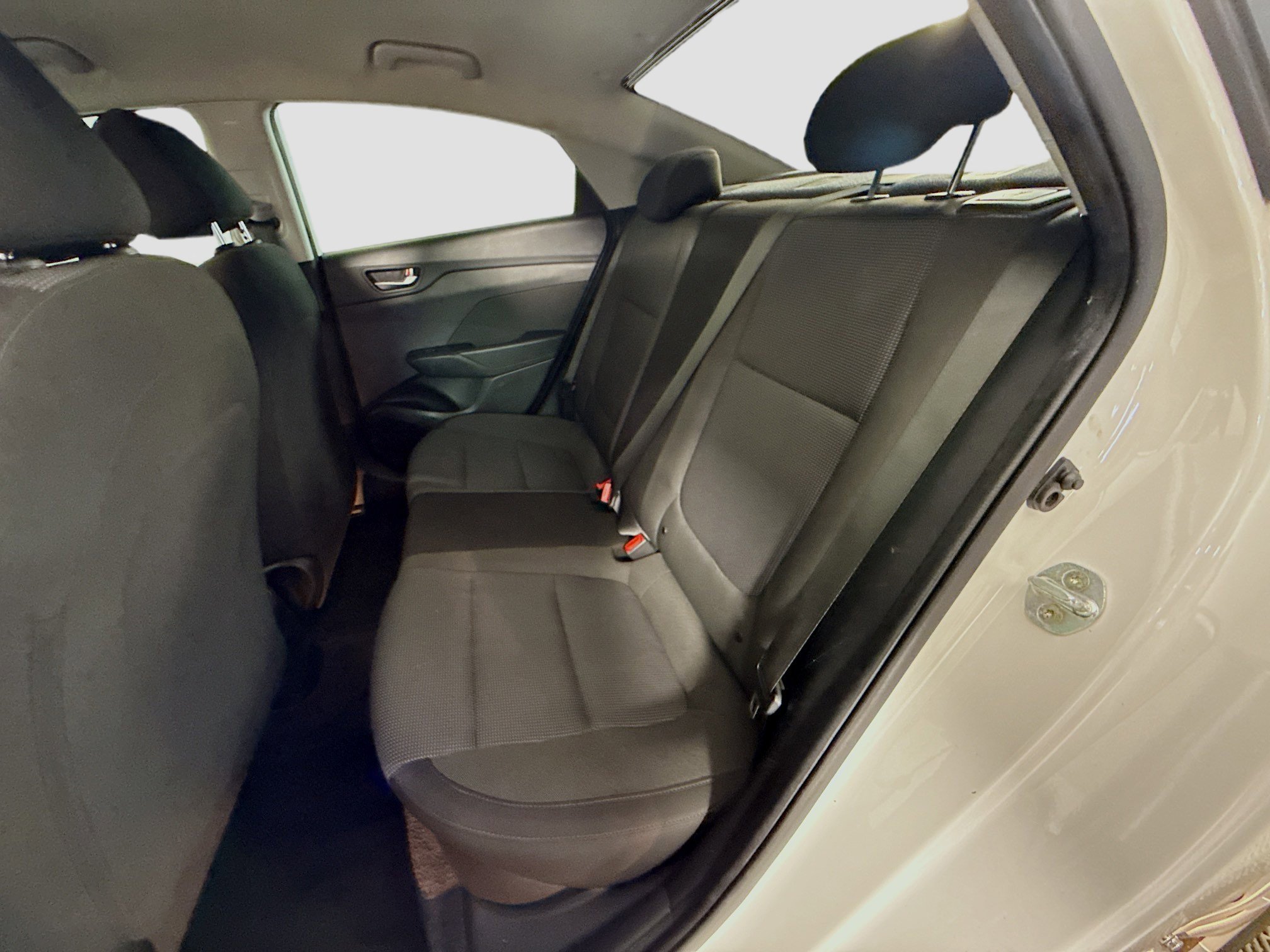 Used 2020 Hyundai Accent SE FWD image 24