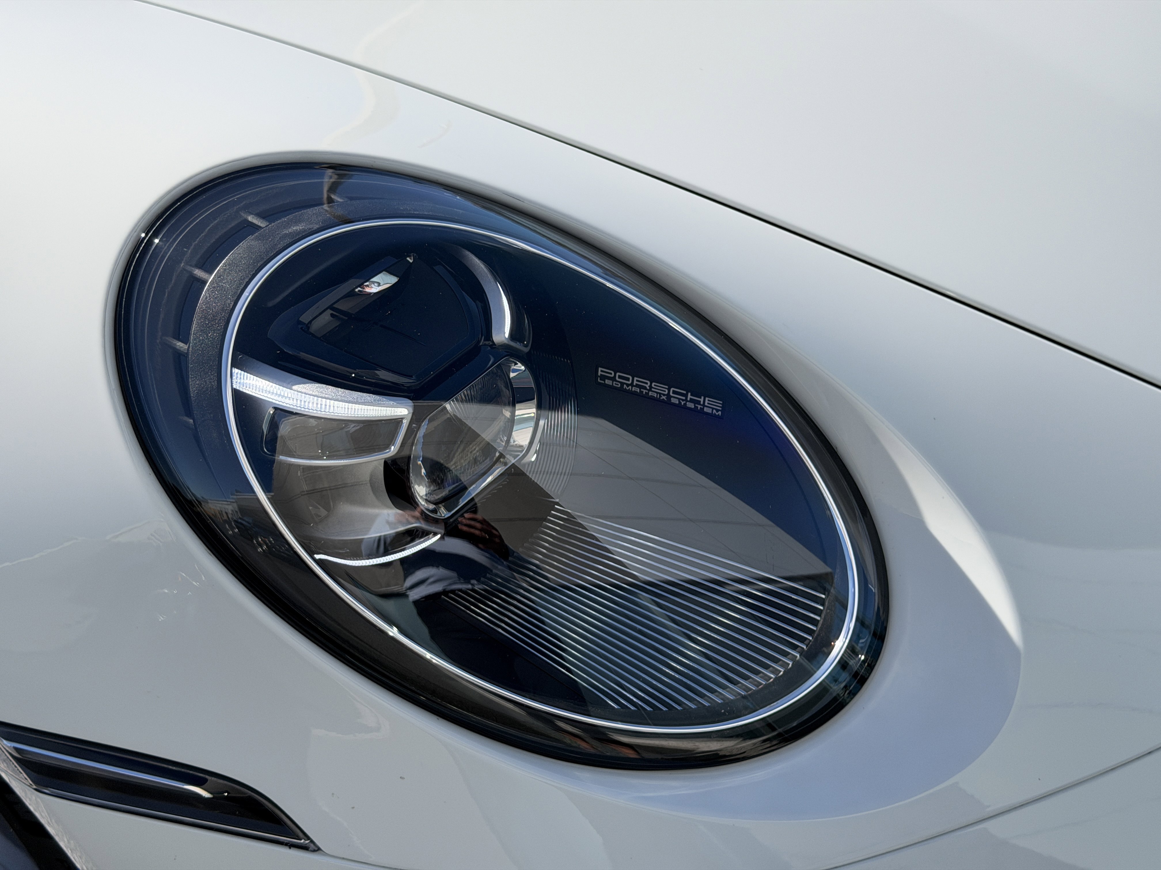 Certified 2024 Porsche 911 Carrera T image 12