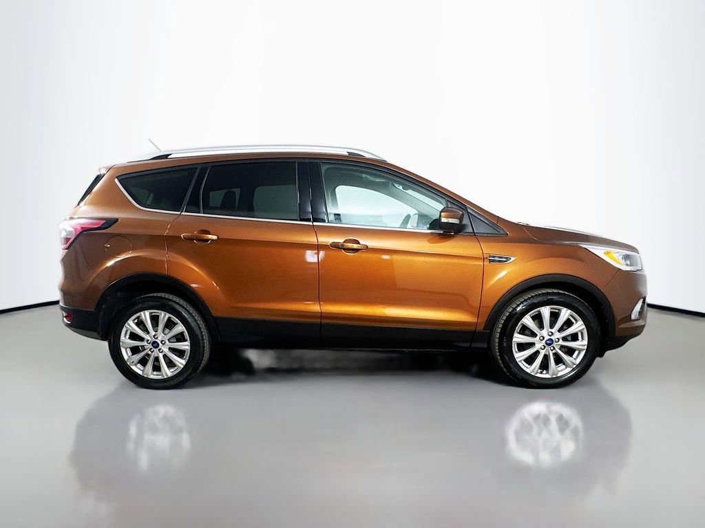 Used 2017 Ford Escape Titanium FWD image 9