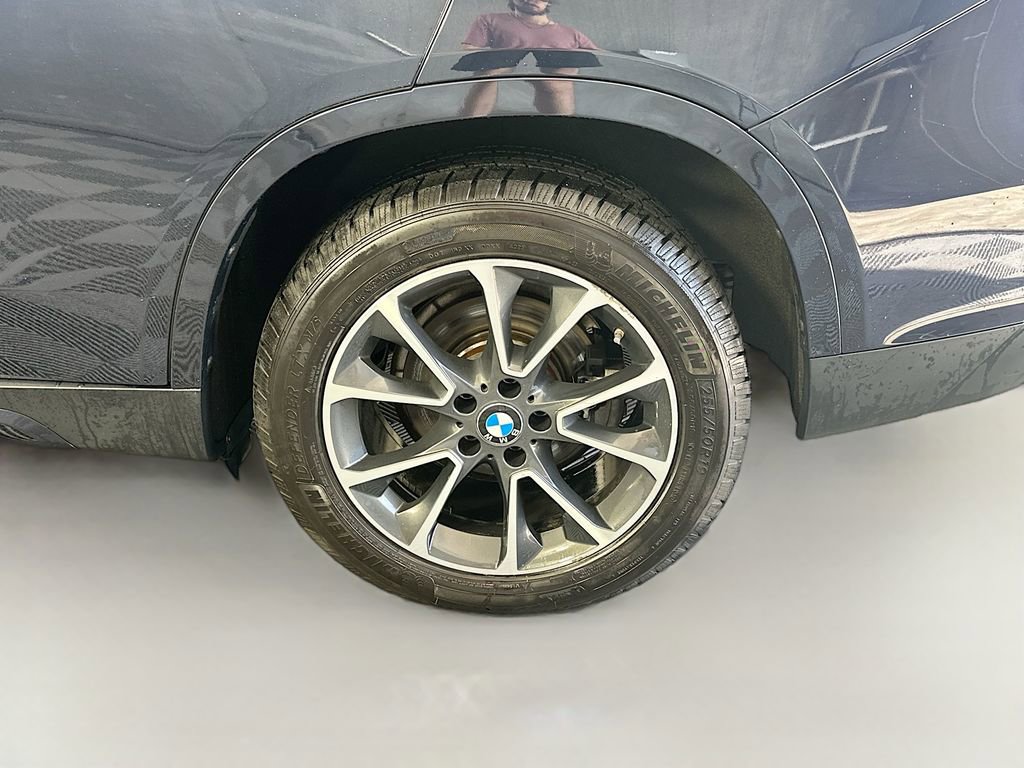 Used 2018 BMW X5 xDrive35i w/ Driving Assistance Package AWD/4WD image 34