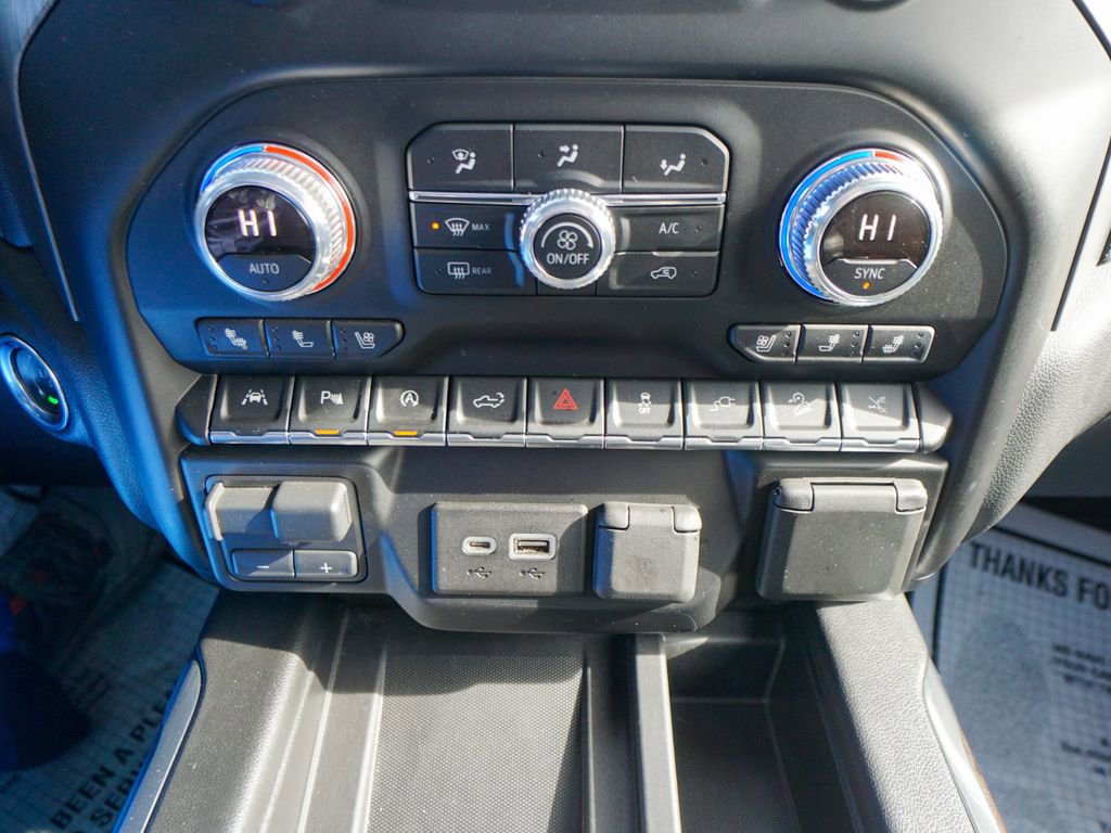 Used 2019 GMC Sierra 1500 Denali w/ Denali Carbonpro Edition image 32