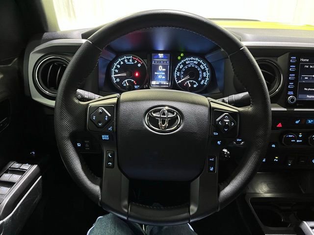 Certified 2022 Toyota Tacoma TRD Pro AWD/4WD image 17