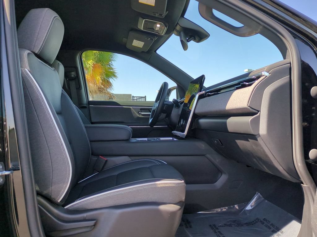 Certified 2026 GMC Sierra EV Elevation AWD/4WD image 36