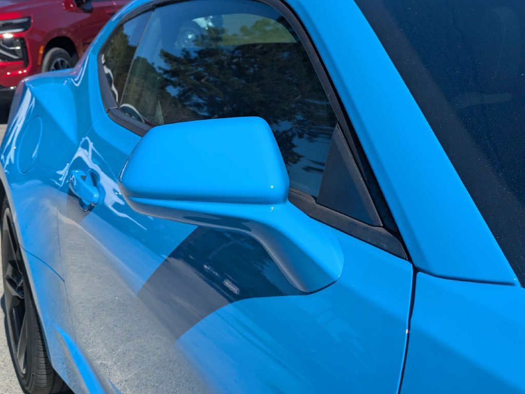 Used 2022 Chevrolet Camaro LT RWD image 11