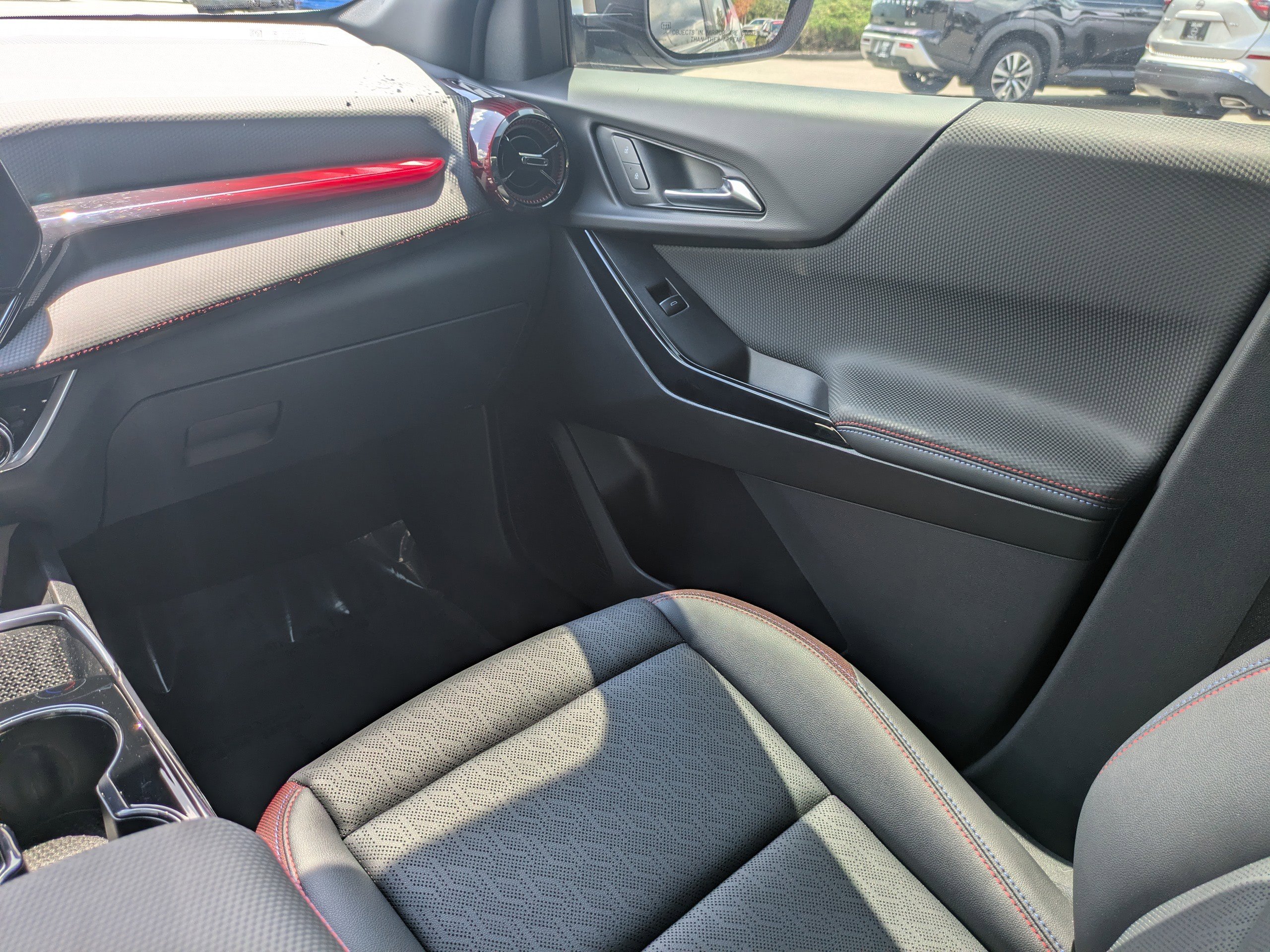 Used 2026 Chevrolet Equinox RS w/ Convenience Package III FWD image 19