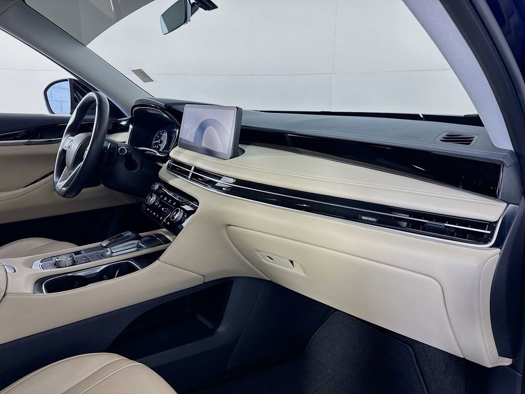 Used 2024 INFINITI QX60 Pure image 30