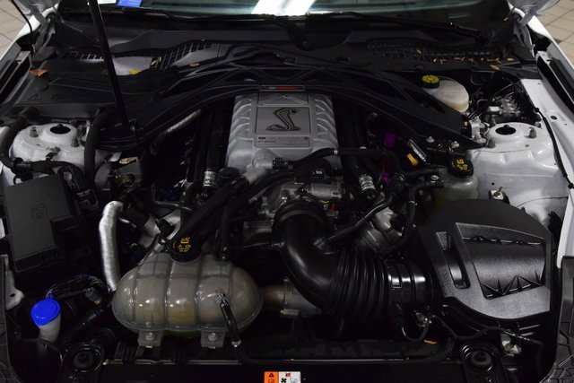 Used 2021 Ford Mustang Shelby GT500 w/ Technology Package image 30