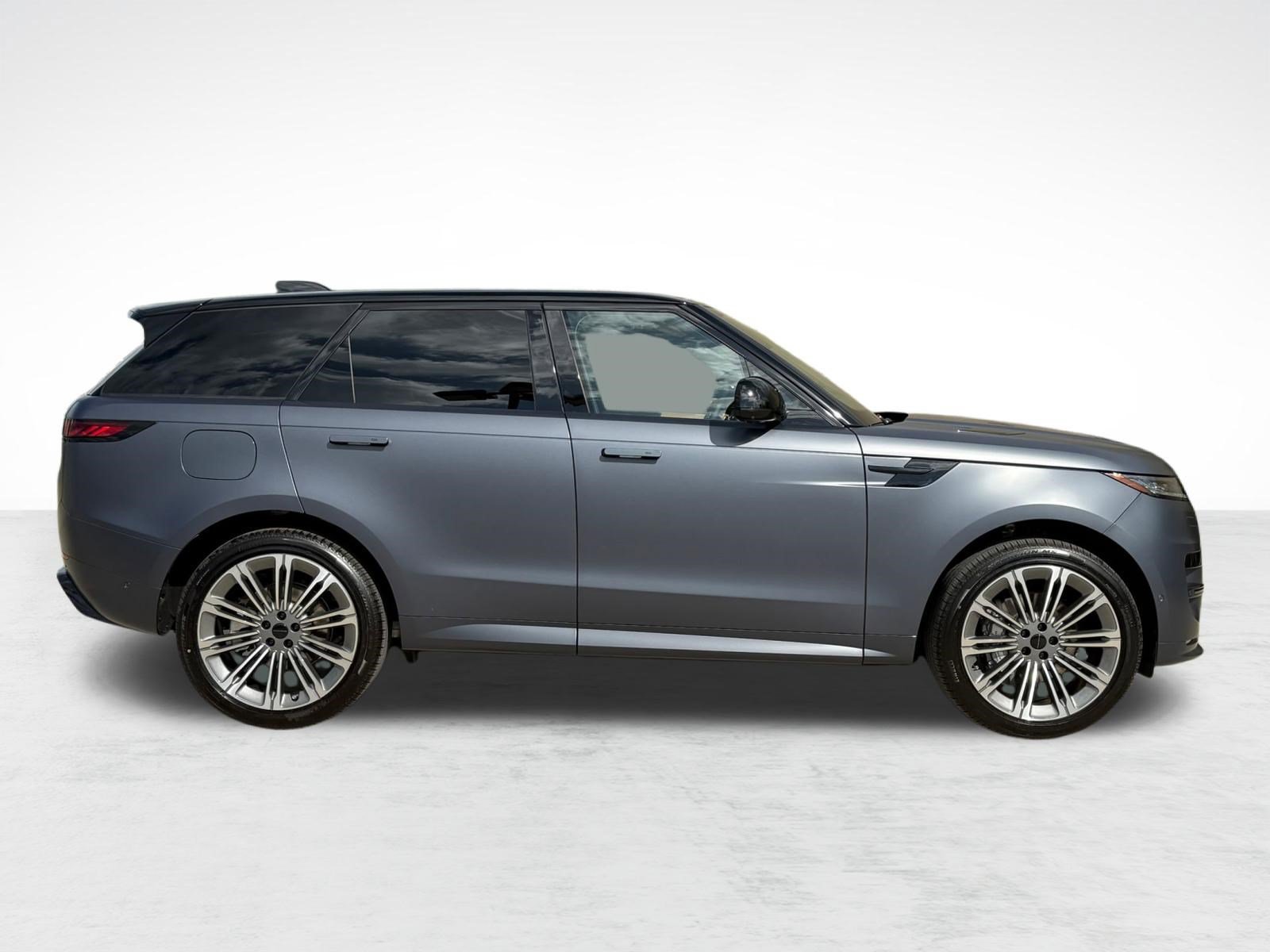 New 2026 Land Rover Range Rover Sport Dynamic SE AWD/4WD image 8