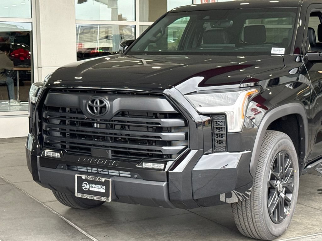 New 2026 Toyota Tundra Limited AWD/4WD image 3