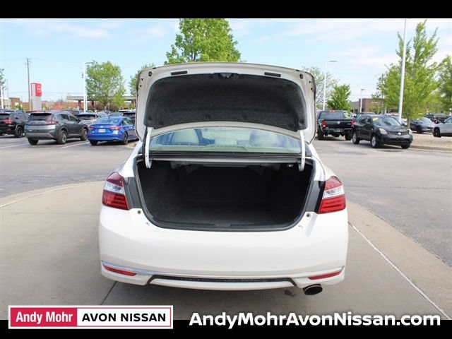 Used 2016 Honda Accord LX image 9
