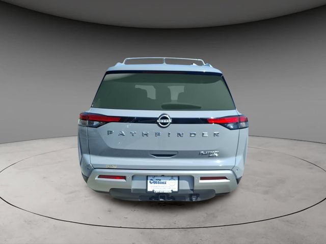 Certified 2025 Nissan Pathfinder Platinum w/ Cargo Package AWD/4WD image 7