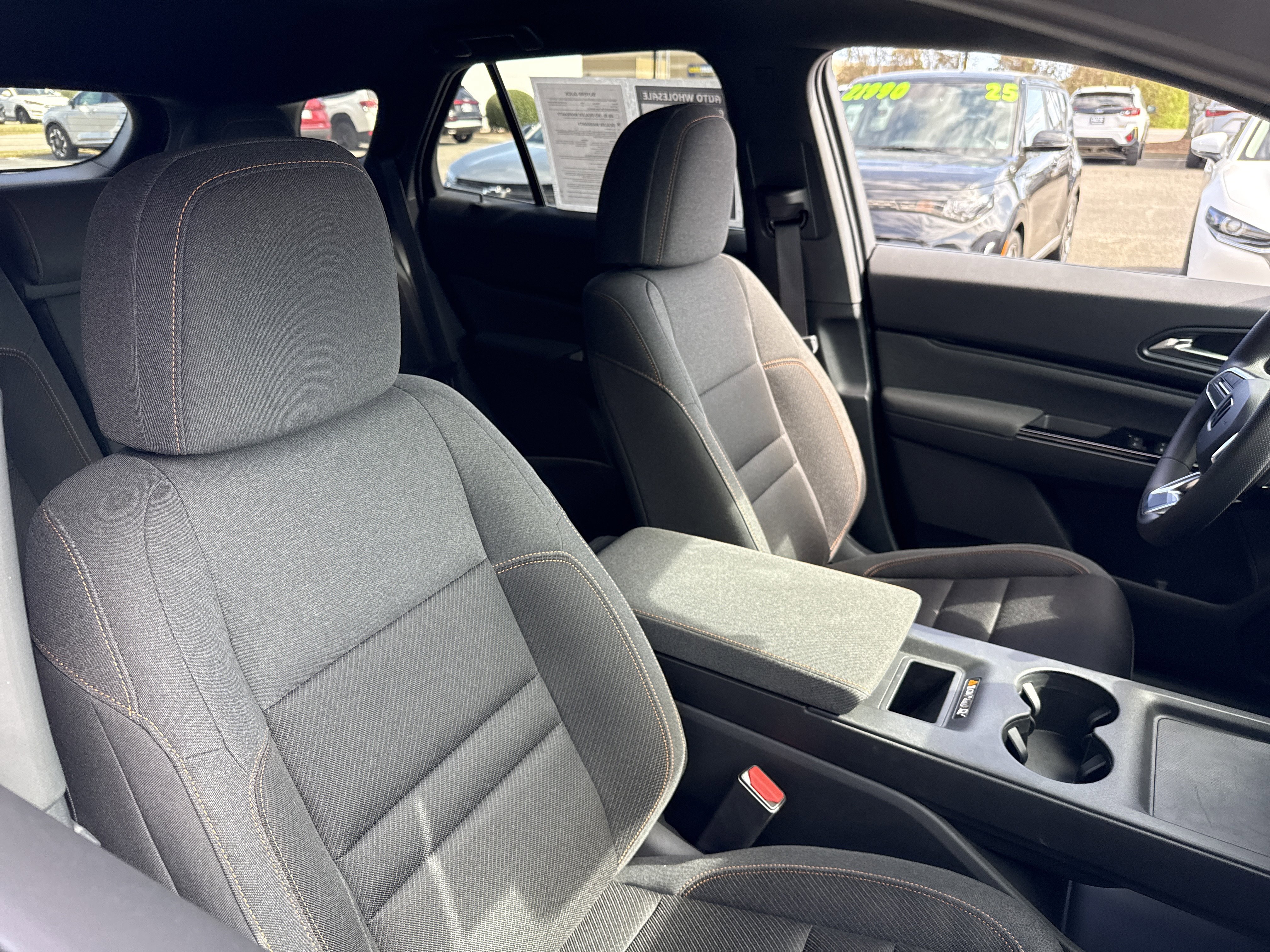 Used 2024 Honda Prologue EX image 10