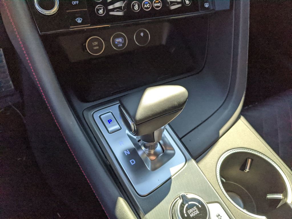 Used 2024 Genesis G70 3.3T Advanced w/ Sport Prestige Package image 26