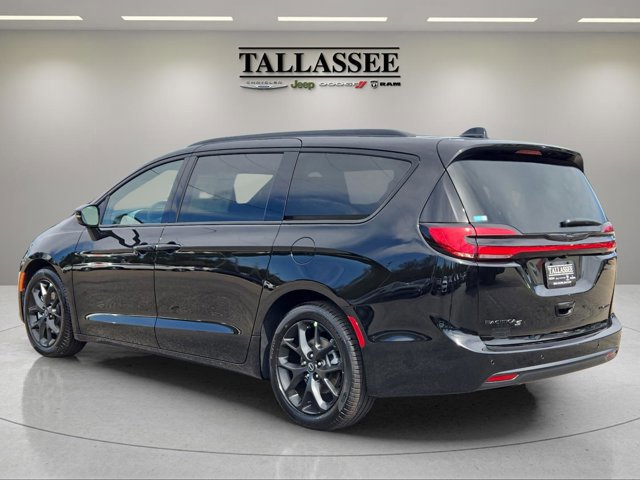 New 2026 Chrysler Pacifica Limited w/ S Appearance Package image 11