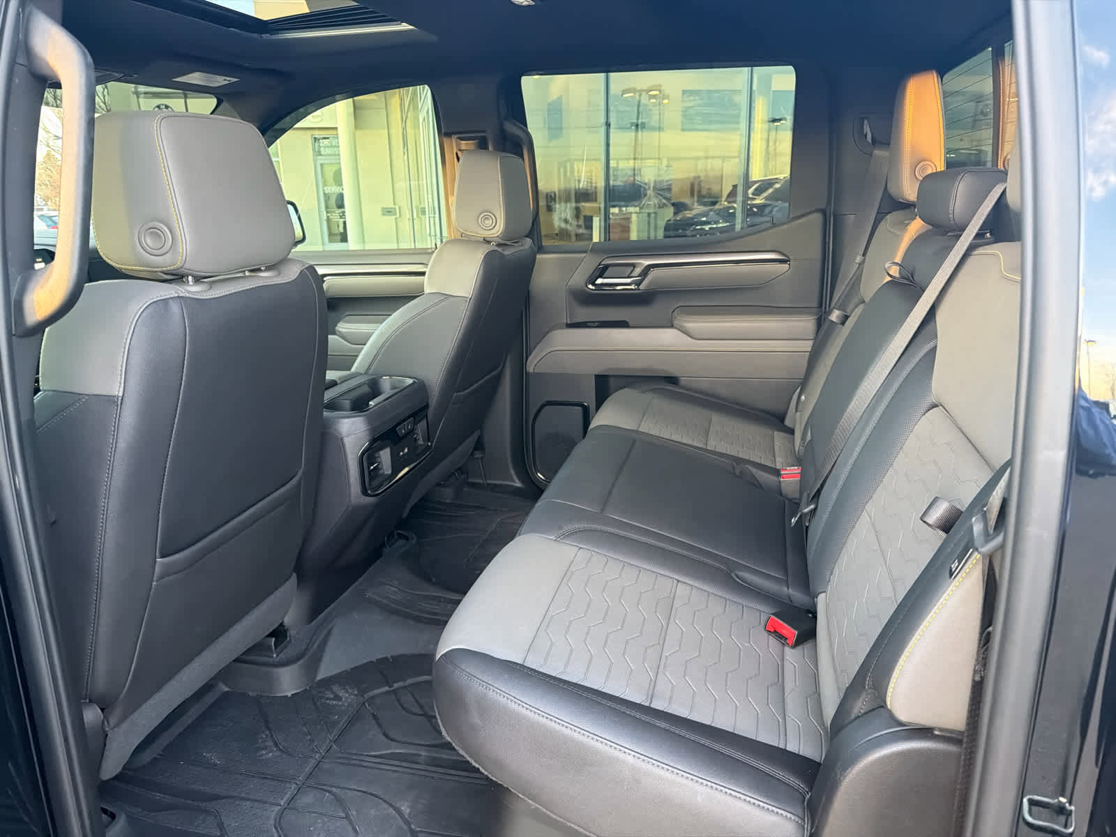 Used 2022 Chevrolet Silverado 1500 ZR2 w/ Technology Package image 20