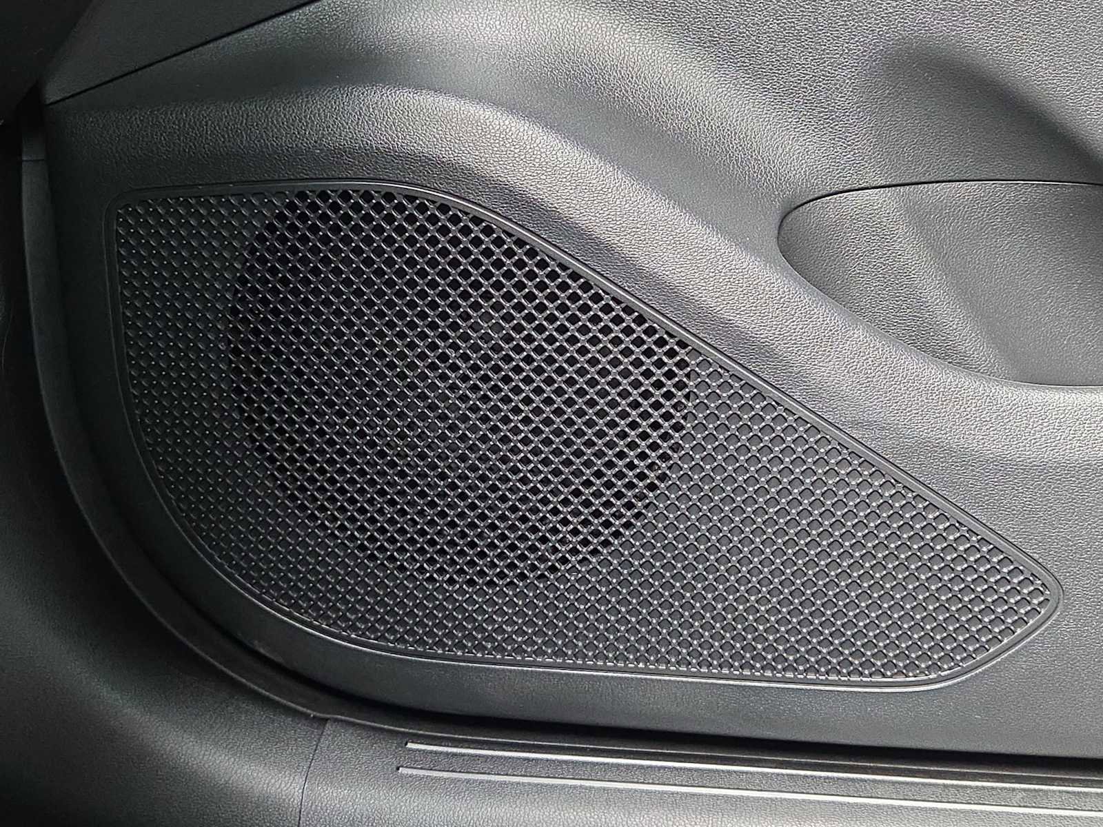 Certified 2025 Hyundai Santa Cruz SEL image 30