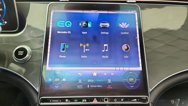 Used 2023 Mercedes-Benz EQS 450+ Sedan image 46