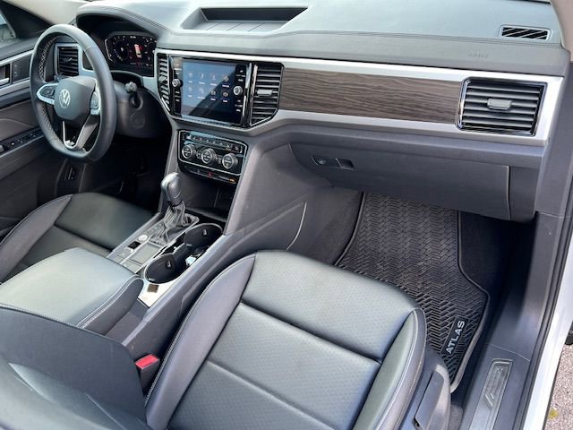 Used 2023 Volkswagen Atlas SE image 15