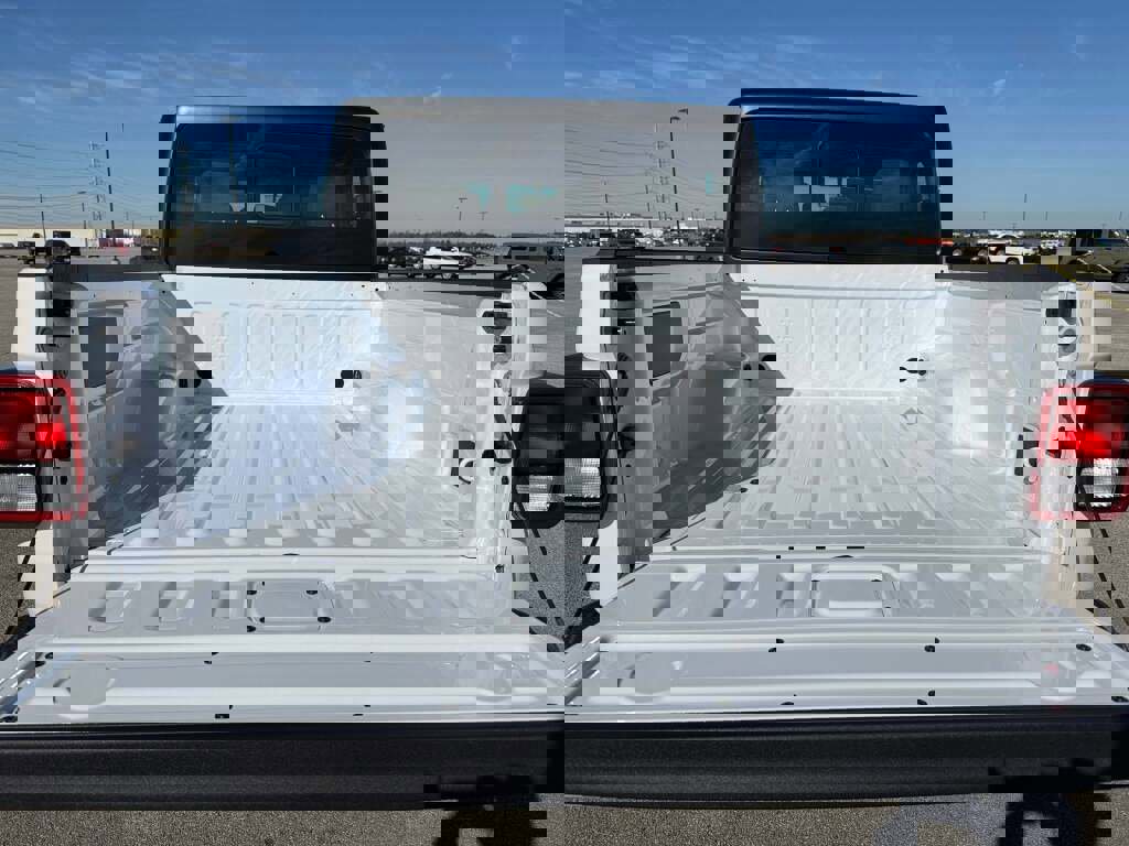 New 2026 Jeep Gladiator Sport image 27