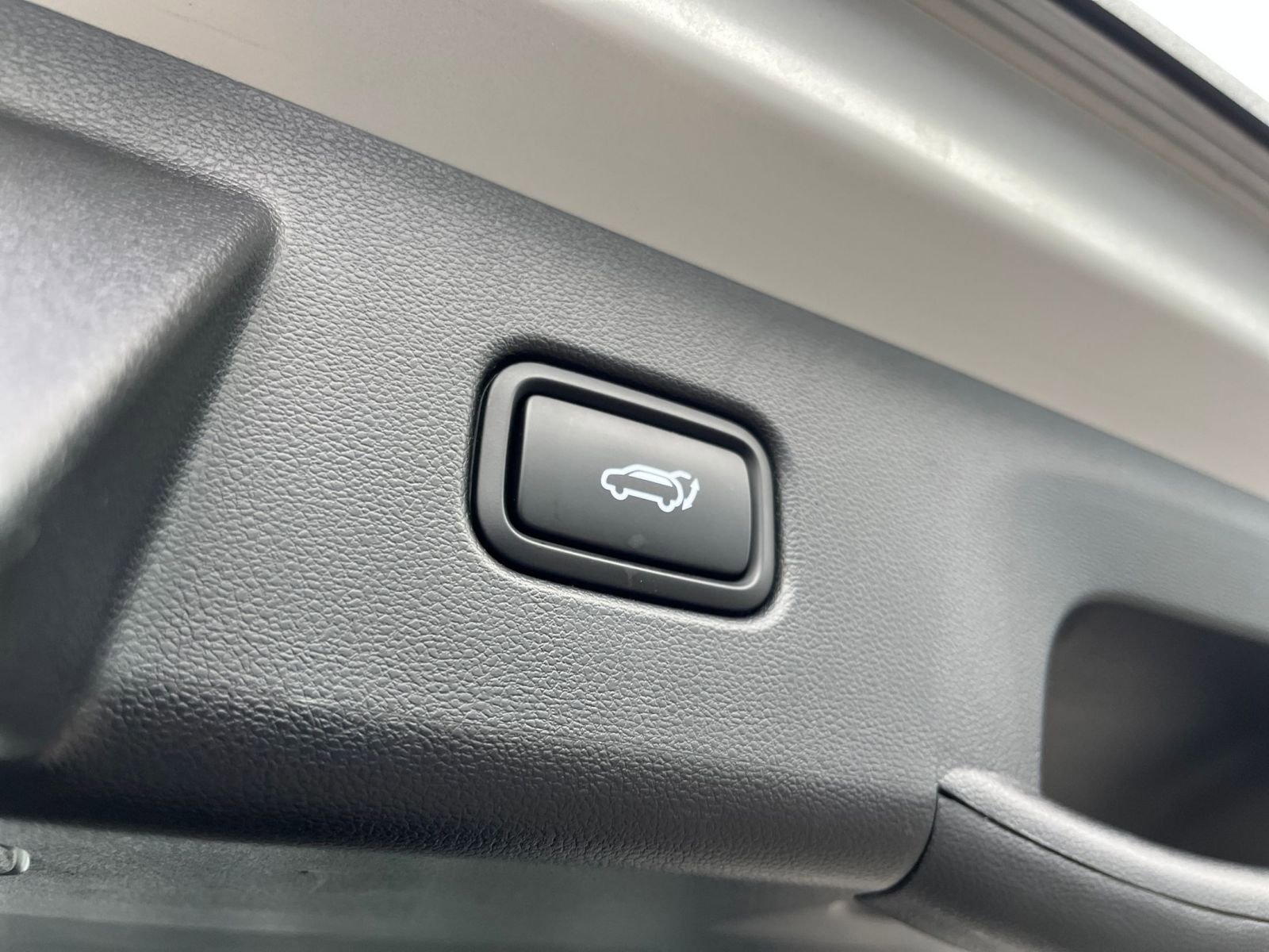 Used 2025 Hyundai Tucson SEL AWD/4WD image 24
