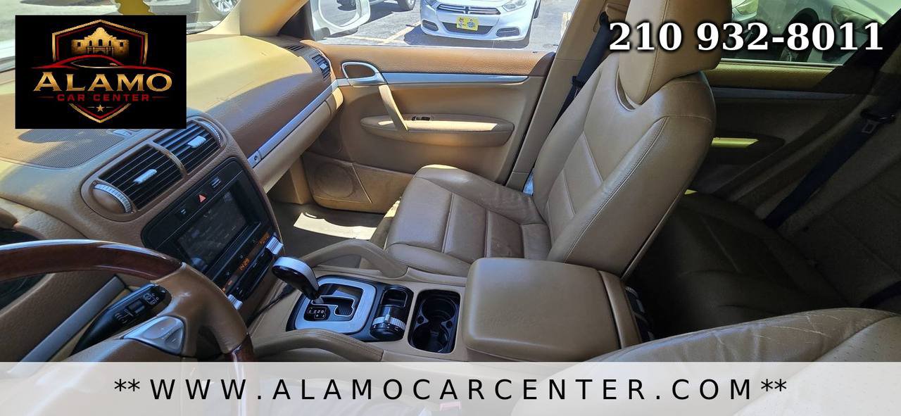 Used 2008 Porsche Cayenne AWD/4WD image 33