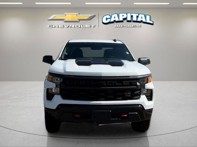 Used 2024 Chevrolet Silverado 1500 Custom Trail Boss w/ LPO, Dark Essentials Package image 2