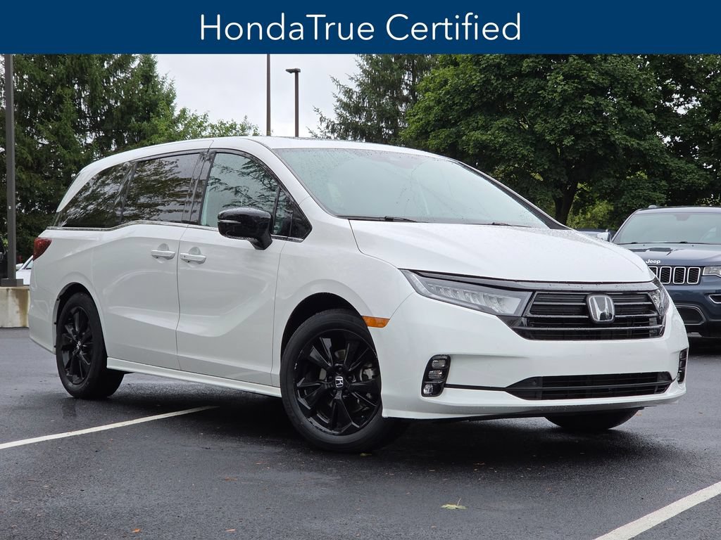 Certified 2023 Honda Odyssey Sport image 3