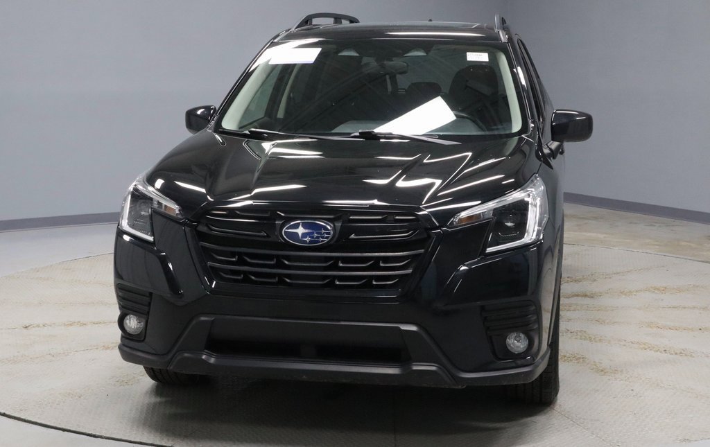 Used 2022 Subaru Forester Premium image 6