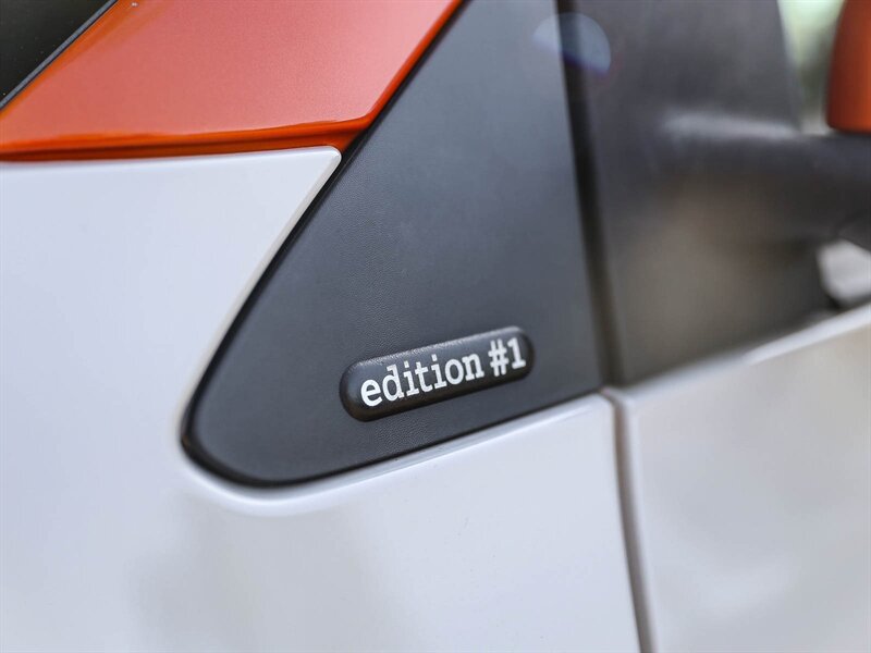 Used 2016 smart fortwo pure RWD image 33