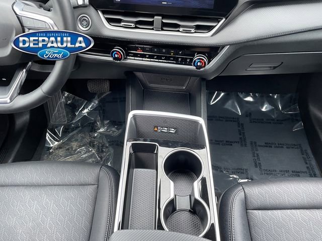 Used 2025 Chevrolet Equinox LT w/ Convenience Package II image 14