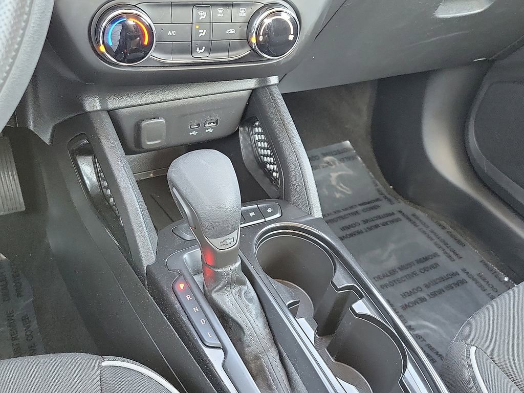 Used 2025 Chevrolet TrailBlazer LS w/ LS Confidence Package image 17