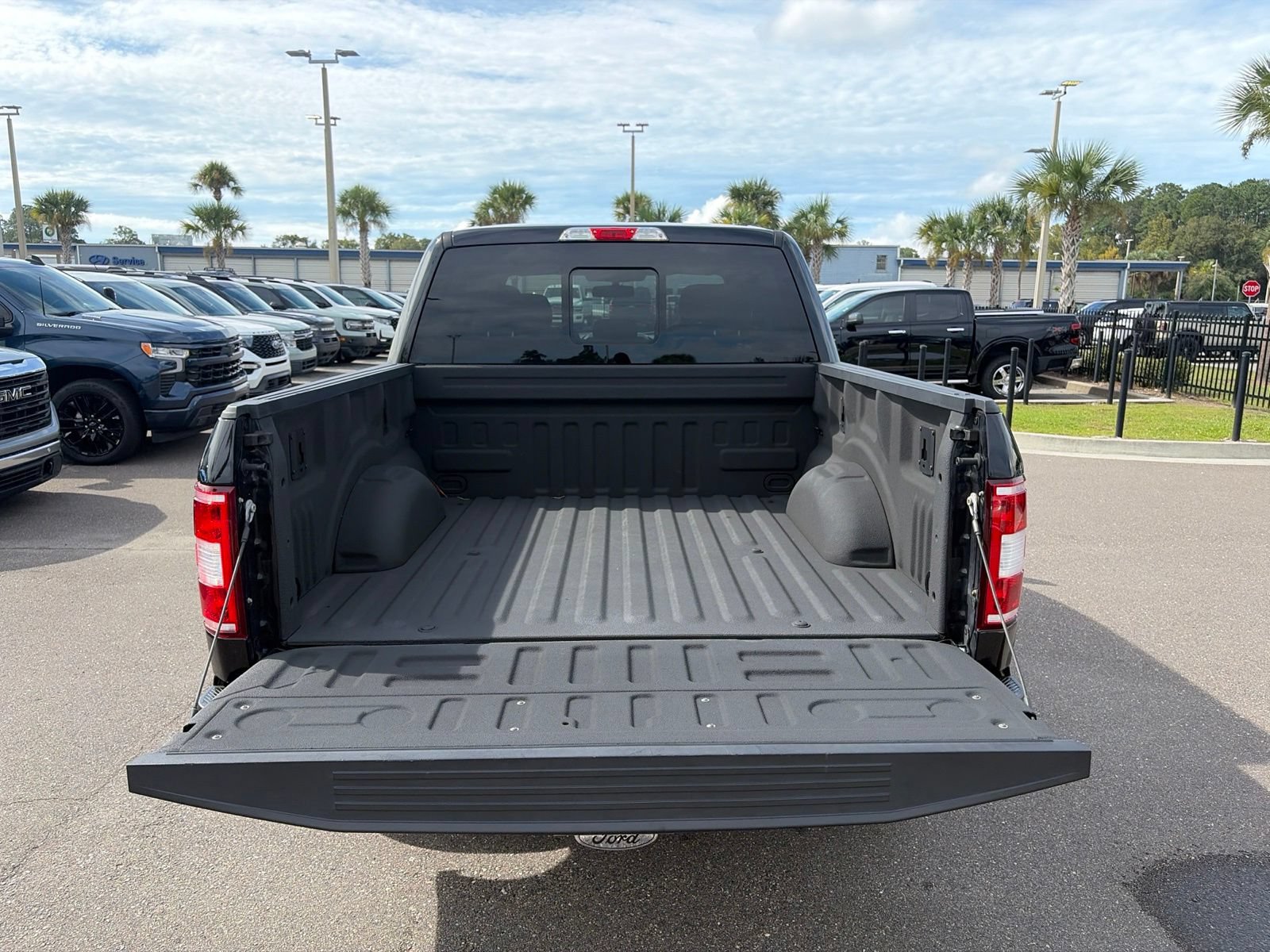 Used 2020 Ford F150 XLT w/ Equipment Group 302A Luxury RWD image 9