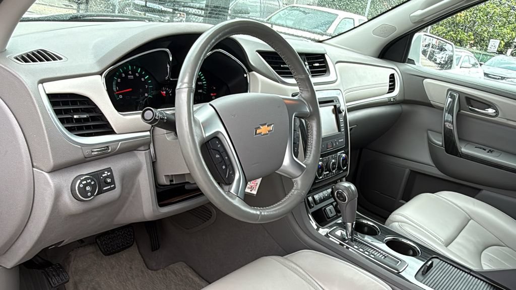 Used 2016 Chevrolet Traverse LTZ AWD/4WD image 25