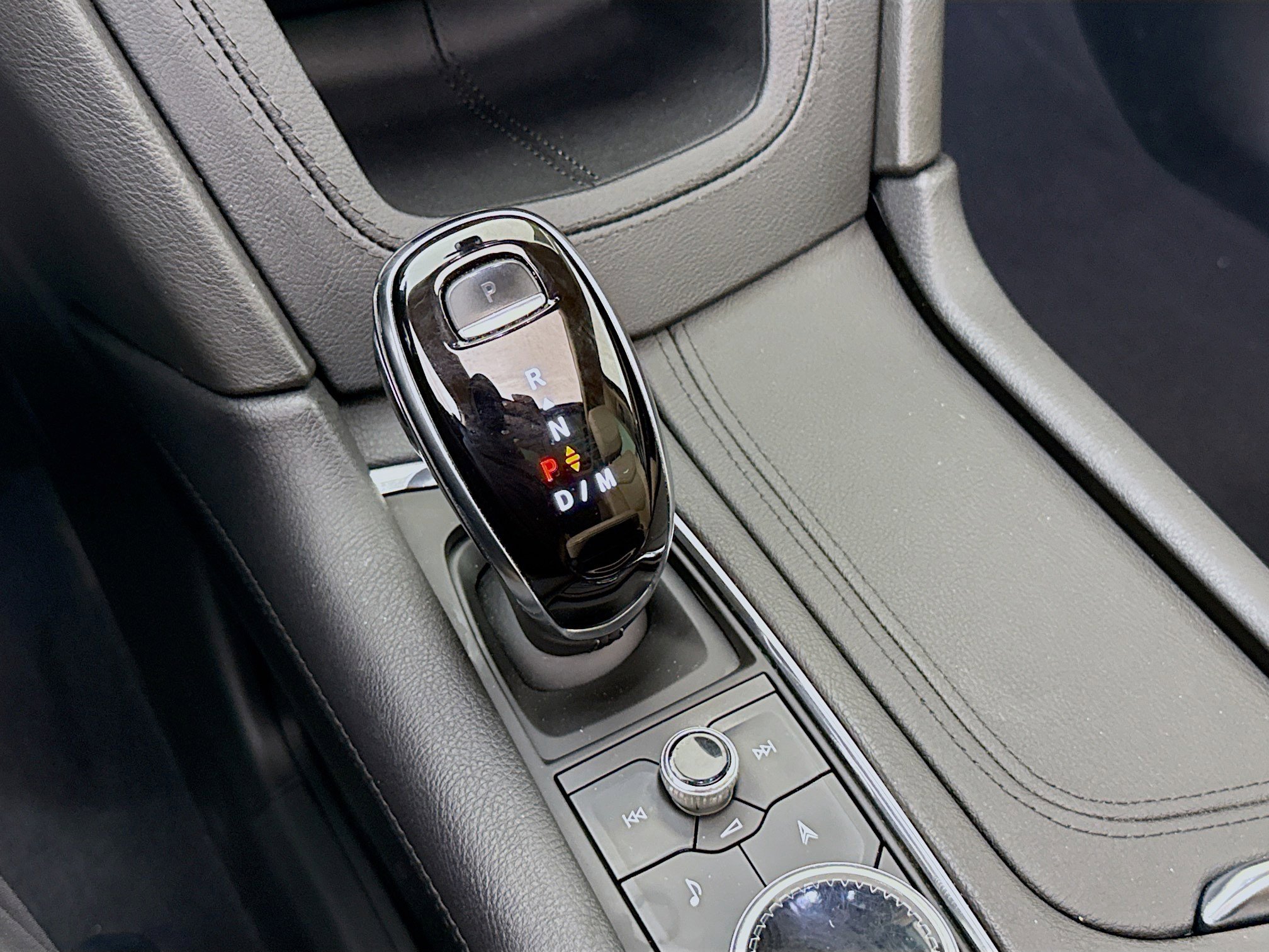 Used 2021 Cadillac XT5 Sportv w/ Platinum Package AWD/4WD image 19