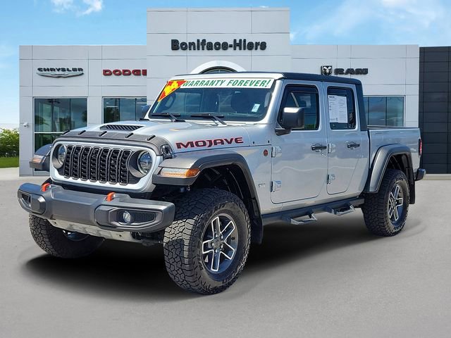 Used 2024 Jeep Gladiator Mojave w/ Technology Group AWD/4WD image 3