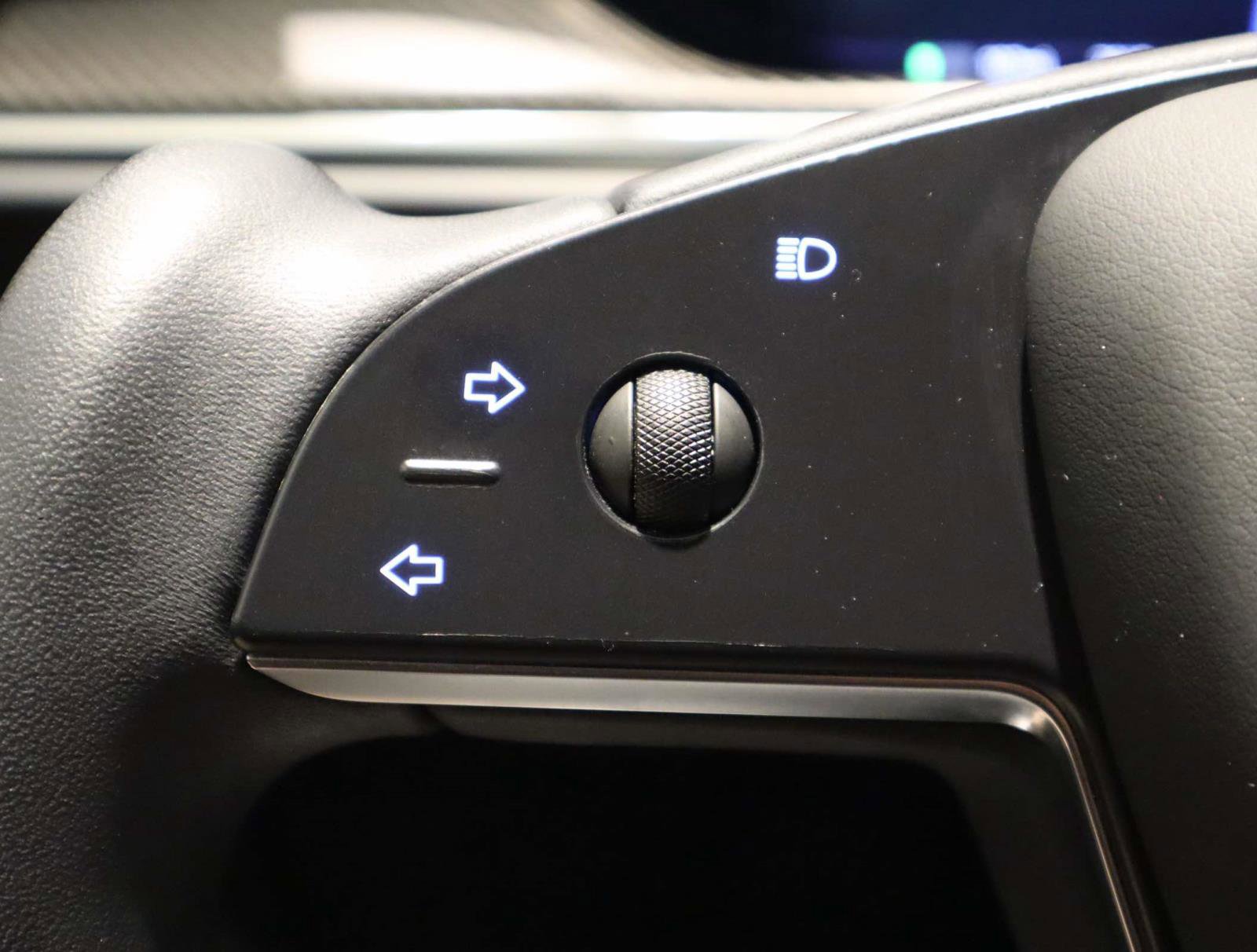 Used 2021 Tesla Model S Plaid image 28
