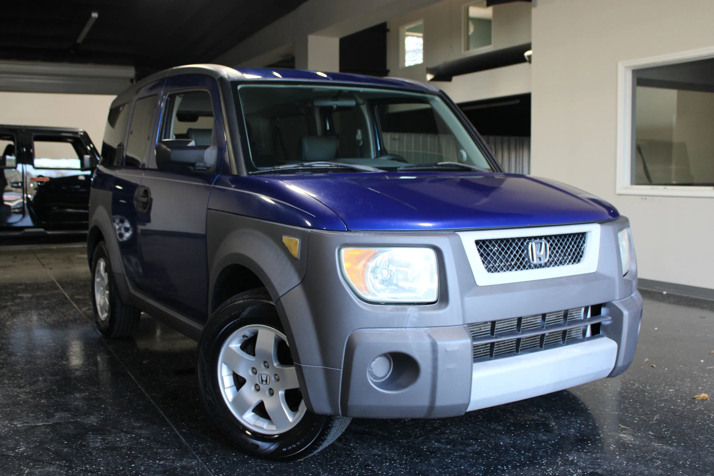 Used 2004 Honda Element EX image 22