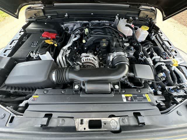 Used 2025 Jeep Gladiator Sport AWD/4WD image 25