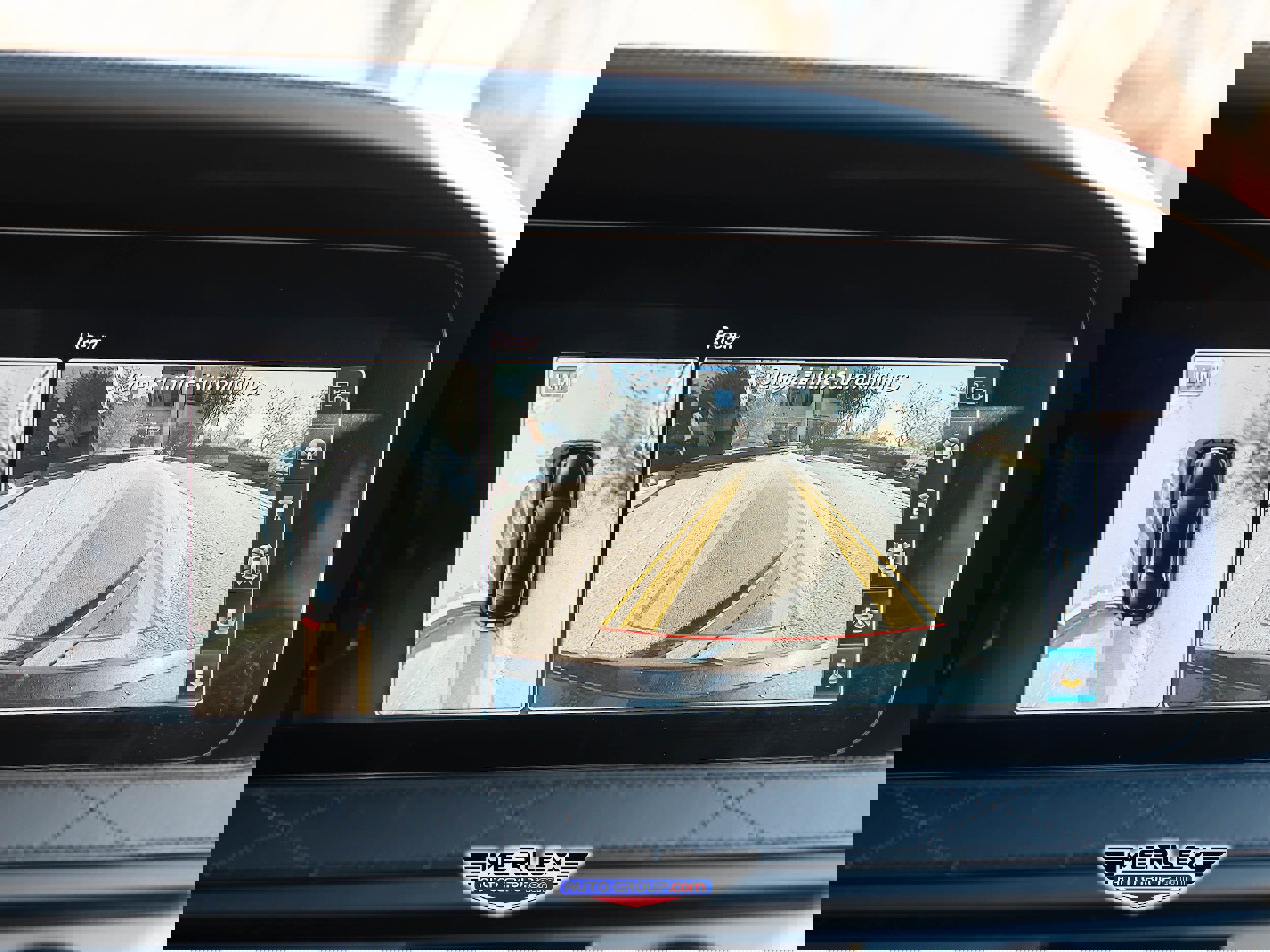 Used 2019 Mercedes-Benz S 560 4MATIC Sedan w/ Premium Package image 33