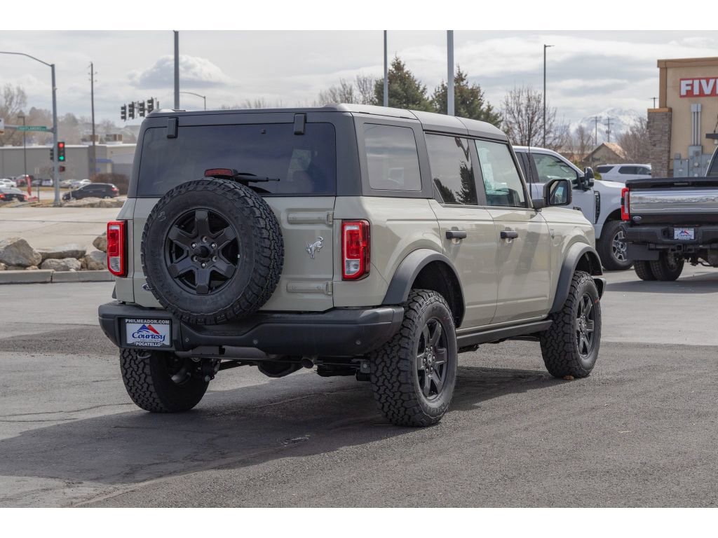 New 2025 Ford Bronco Big Bend w/ Black Diamond Package image 3
