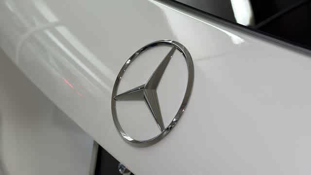 Used 2025 Mercedes-Benz GLA 250 4MATIC image 4