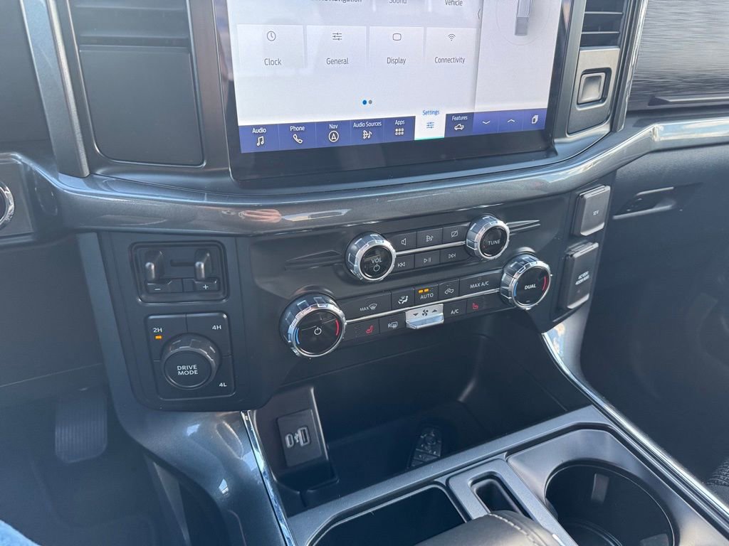 Certified 2022 Ford F150 XLT w/ Equipment Group 302A High image 24