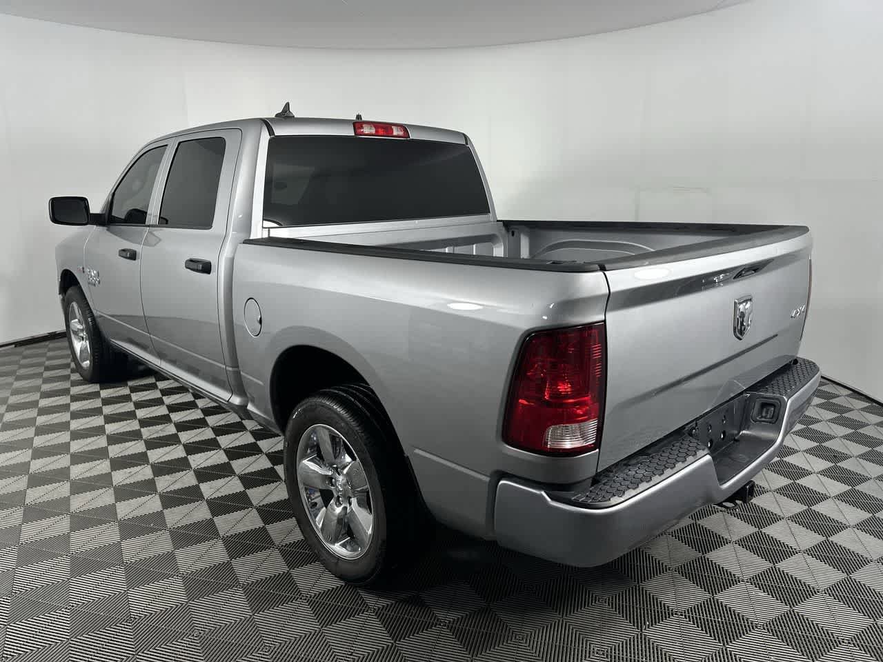 Used 2024 RAM 1500 Tradesman AWD/4WD image 6