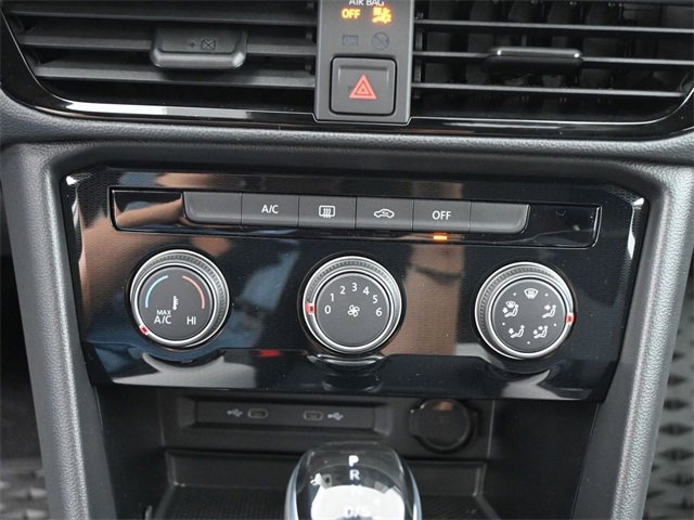 New 2025 Volkswagen Taos S image 4