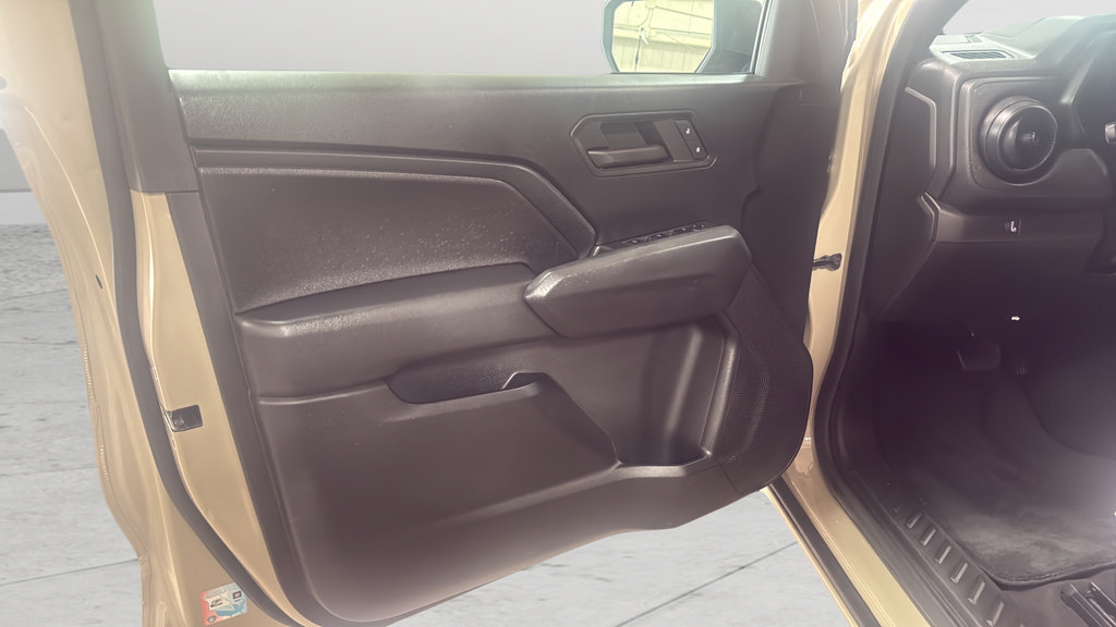 Certified 2023 Chevrolet Colorado W/T RWD image 11