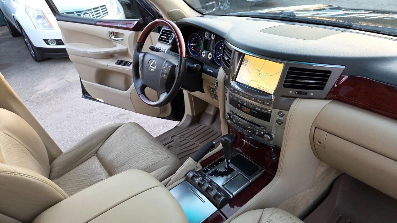Used 2011 Lexus LX 570 4WD image 48