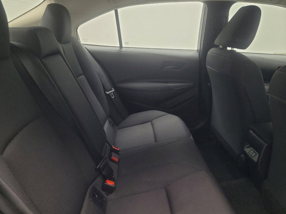 Used 2024 Toyota Corolla LE w/ LE Convenience Package FWD image 19