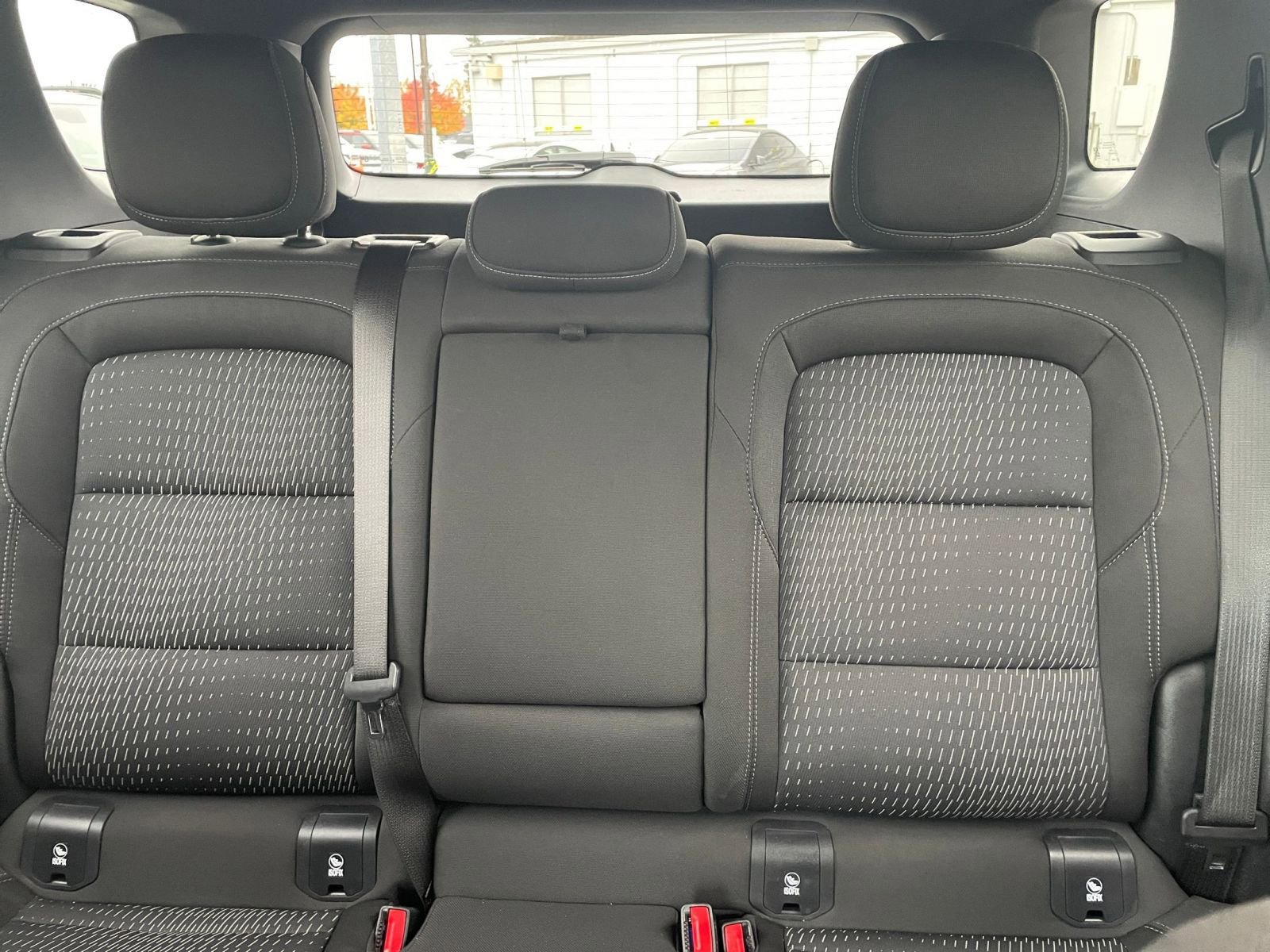 Used 2025 Chevrolet Equinox LT image 32