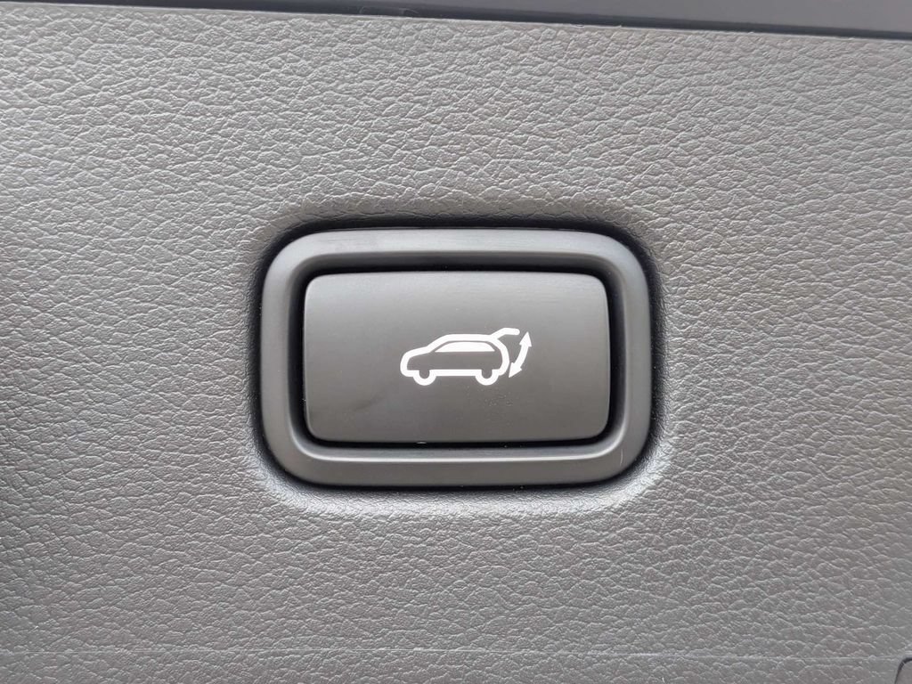 Used 2025 Hyundai Palisade SEL AWD/4WD image 14